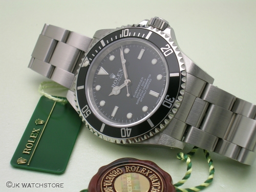 ROLEX SUBMARINER 14060M  2011 001_92c57f.JPG