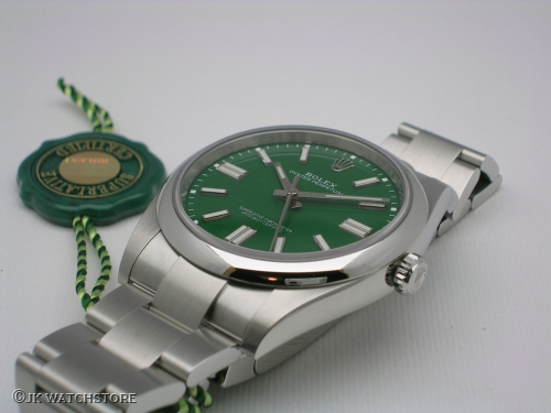 ROLEX OYSTERPERPETUAL 41MM 124300-0005 GREEN DIAL 2023 DSCN5376_ea3c1c.JPG