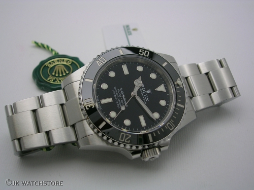 ROLEX SUBMARINER NO DATE 124060 2022 DSCN5387_cefe90.JPG