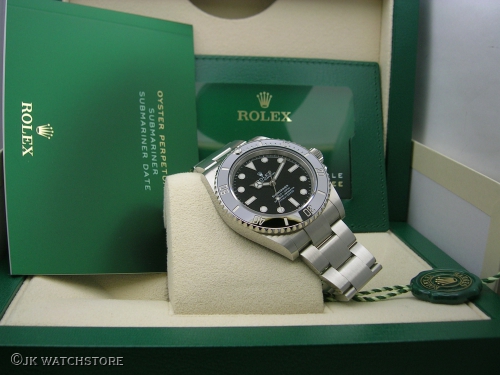 ROLEX SUBMARINER NO DATE 124060 2024 DSCN5457_0b255f.JPG