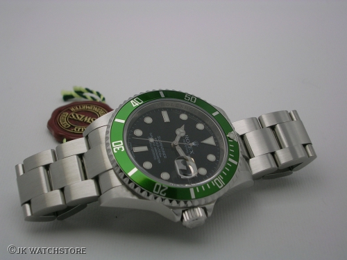 ROLEX SUBMARINER 16610LV 2010 DSCN5527_7af090.JPG